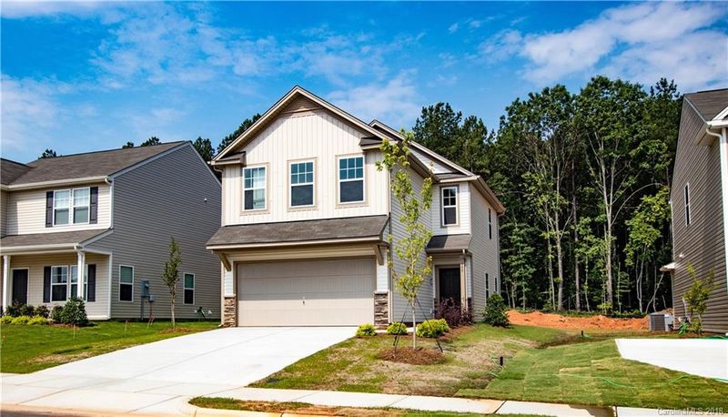 155 Hidden Lakes Rd #381, Statesville, NC 28677