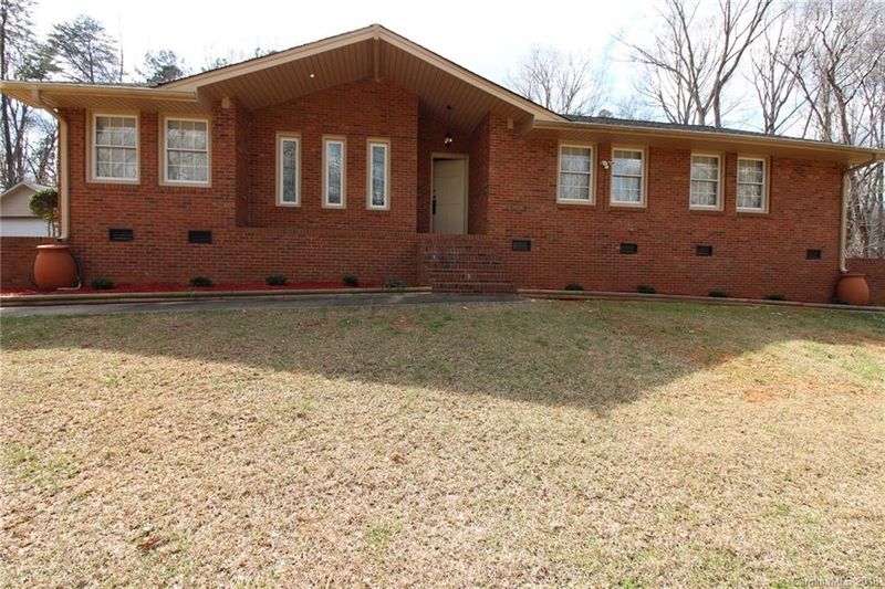 4616 Chapel Grove Rd, Gastonia, NC 28052