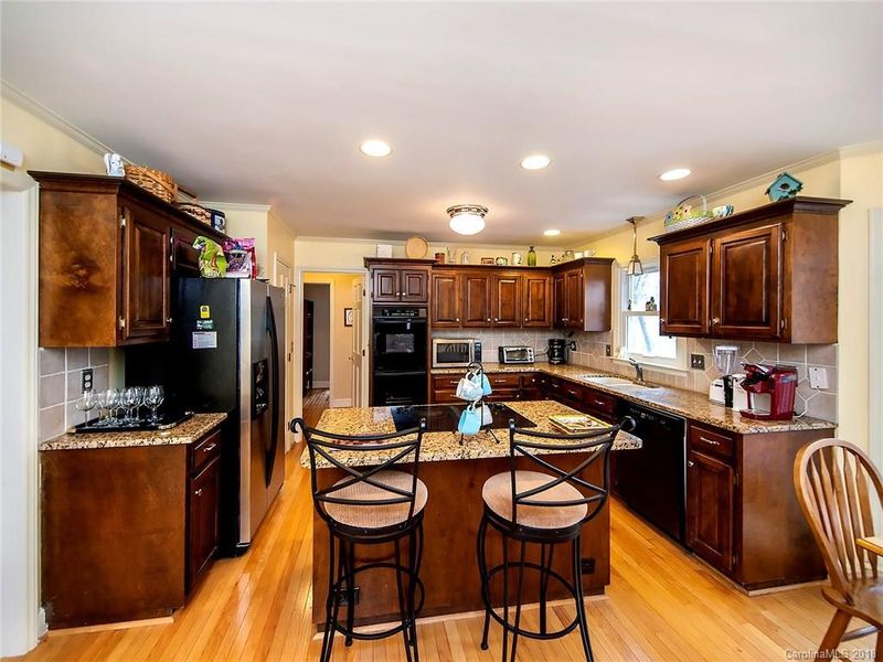 4232 Horseshoe Bend, Matthews, NC 28104