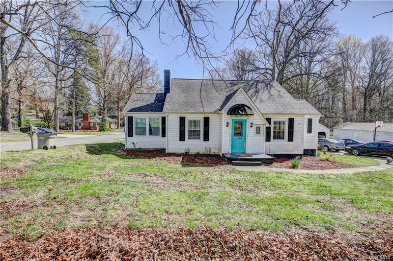 1901 Linwood Rd #Corner, Gastonia, NC 28052
