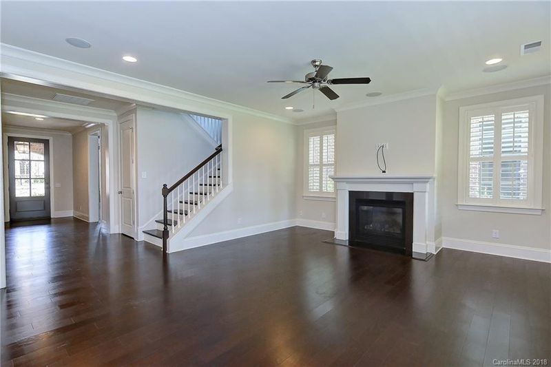 4342 Tottenham Rd, Charlotte, NC 28226
