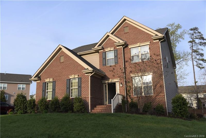 1103 Hawker Rd, Matthews, NC 28104