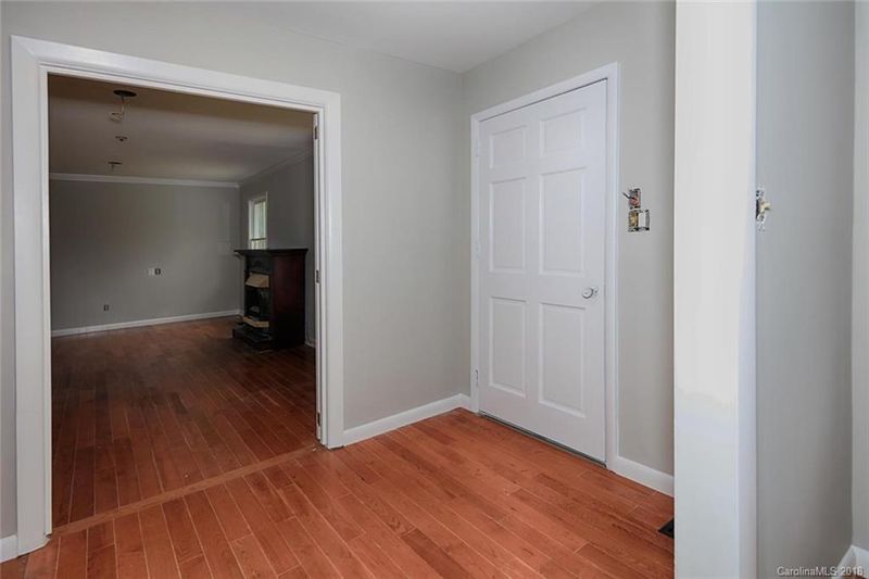 8547 Babe Dr, Terrell, NC 28682