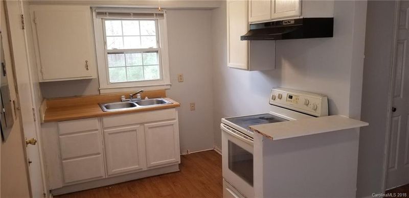 601 Morningside Rd, Charlotte, NC 28214