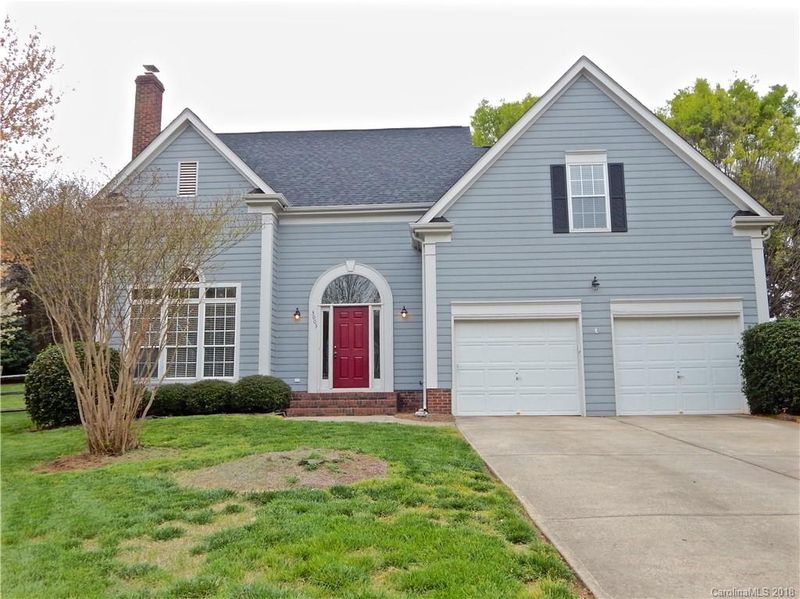 3003 Old Chapel Ln, Charlotte, NC 28210