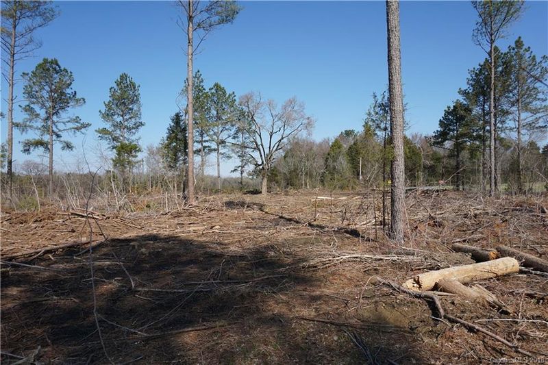 4 AC Wooten Rd, Chester, SC 29706