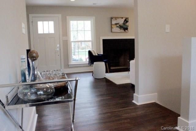 1233 Paddock Cir, Charlotte, NC 28209