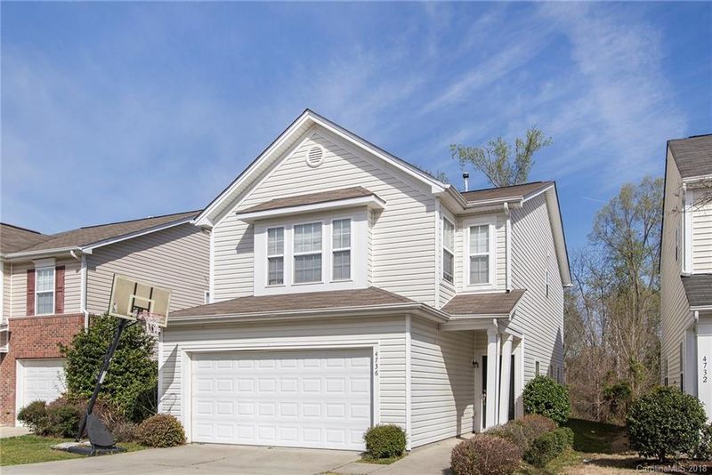 4736 Abercromby St, Charlotte, NC 28213