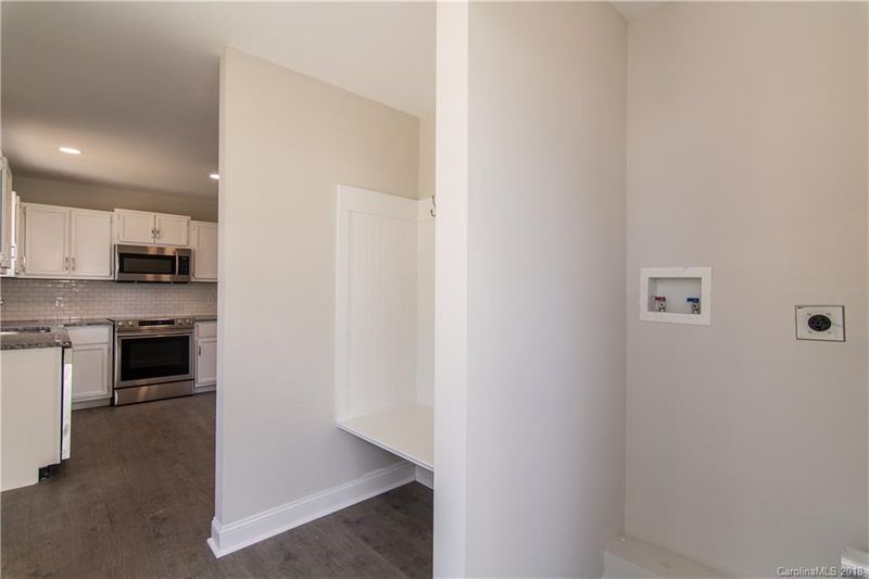 105 Crestview Dr, Concord, NC 28027