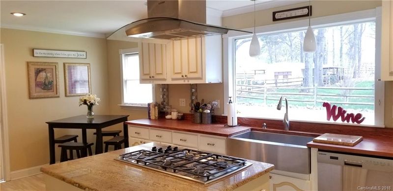1016 Richard Ave, Kannapolis, NC 28081