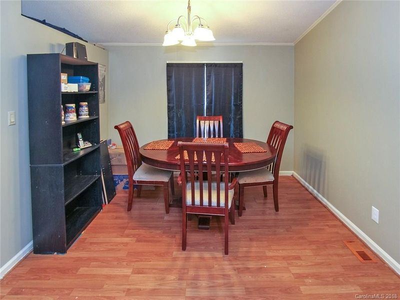 3431 Filbert Hw, Clover, SC 29710