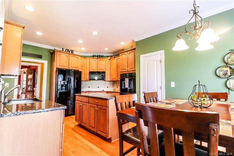 2905 Smith Field Dr, Monroe, NC 28110