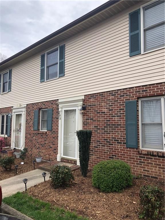 1330 5th St, Hickory, NC 28601