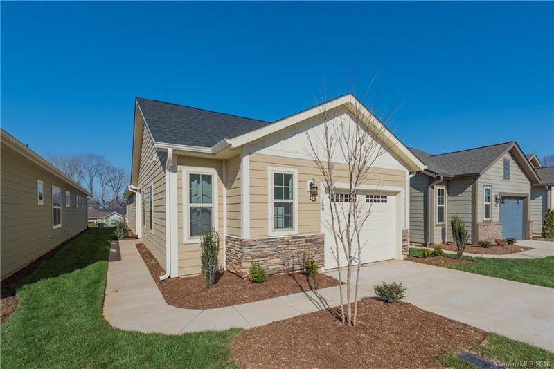 159 Flat Rock Dr #277, Denver, NC 28037