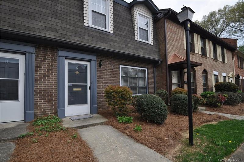 1840 Progress Ln, Charlotte, NC 28205