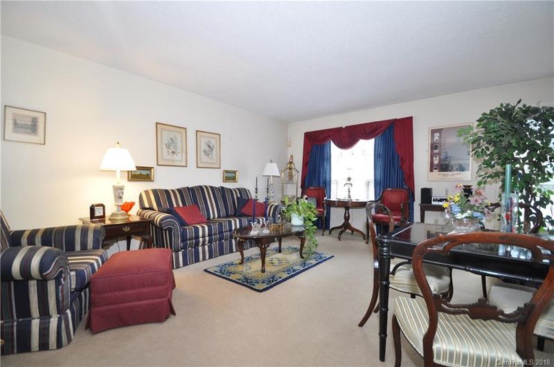 1840 Progress Ln, Charlotte, NC 28205