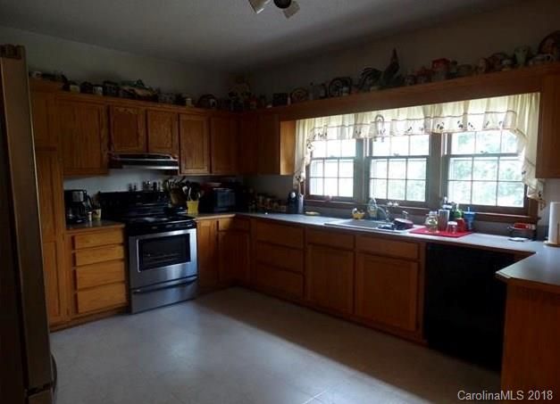 432 State Park Rd, Troutman, NC 28115