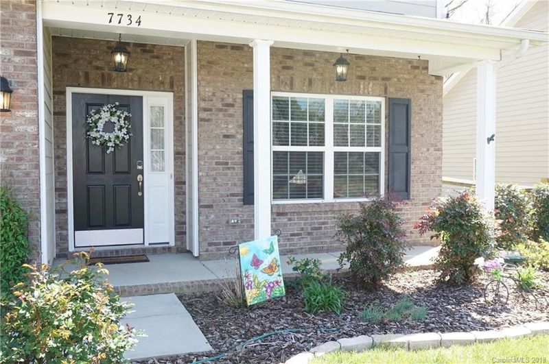 7734 Grove Hall Ave, Mint Hill, NC 28227