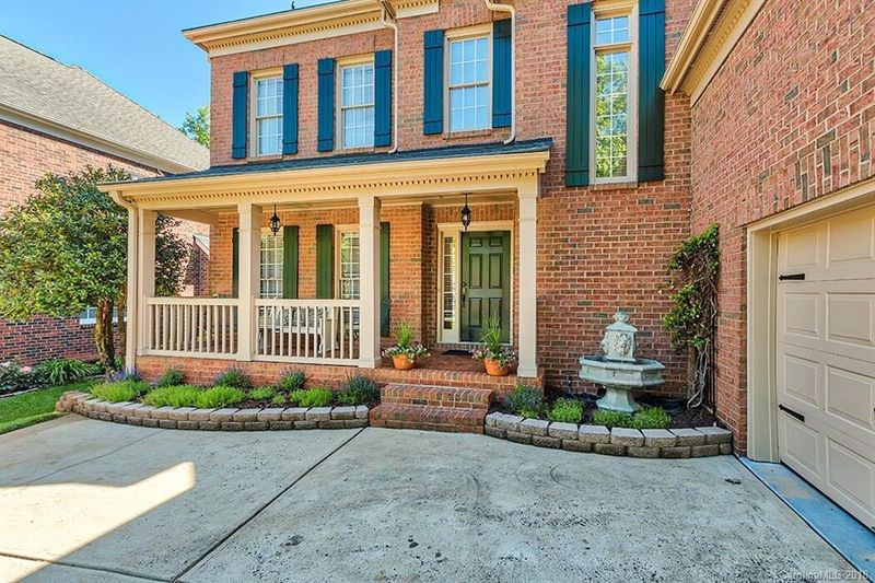 18604 Dembridge Dr #21, Davidson, NC 28036