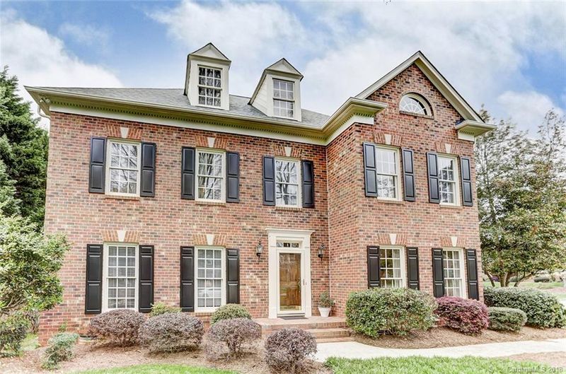 10200 Scott Gate Ct, Charlotte, NC 28277