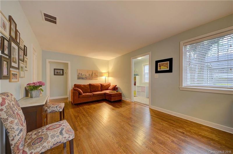 3218 Draper Ave, Charlotte, NC 28205