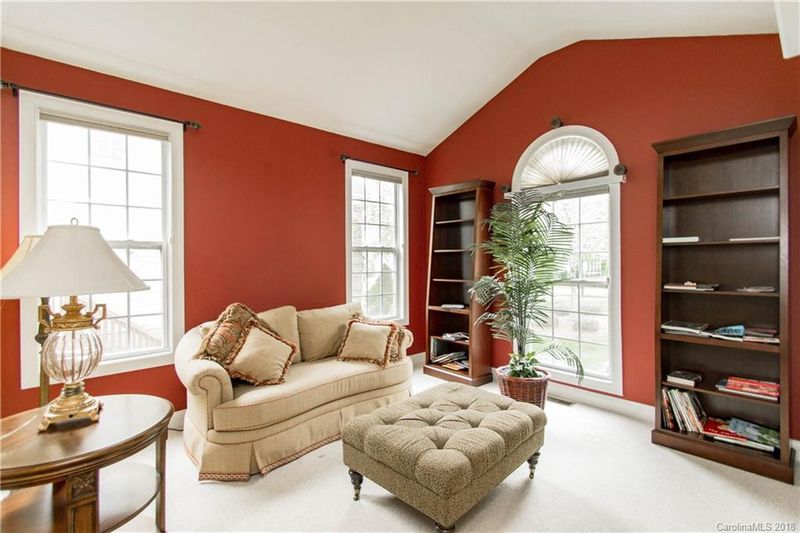 729 Barossa Valley Dr, Concord, NC 28027