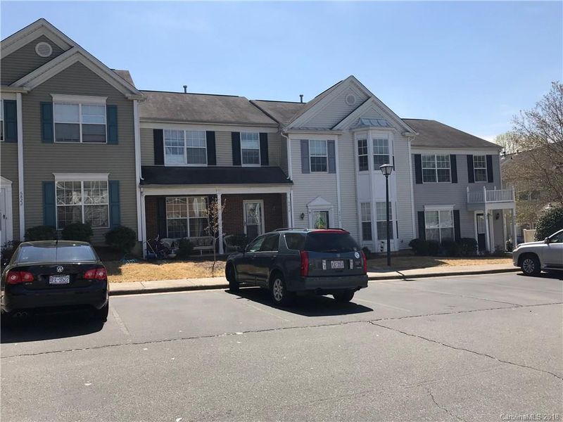 6810 Rothchild Dr, Charlotte, NC 28270