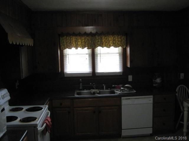 2009 Willimax Ave, Gastonia, NC 28054