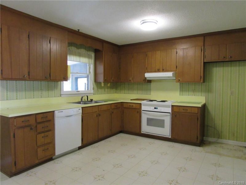 6590 Weldon Cir, Concord, NC 28027