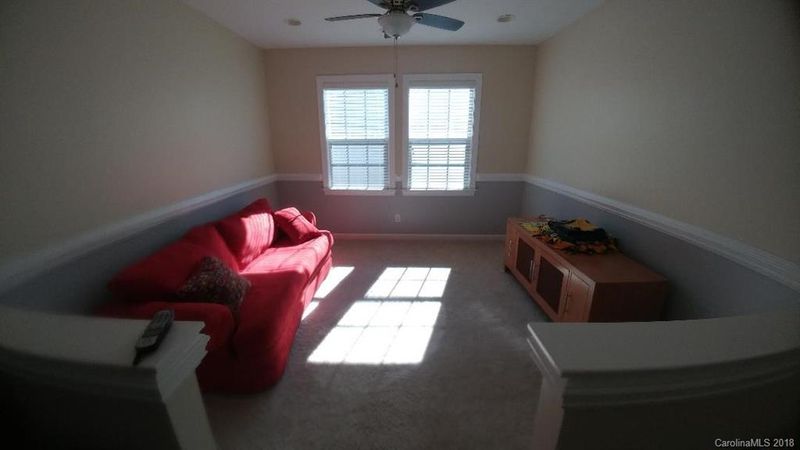 18629 The Commons Blvd, Cornelius, NC 28031