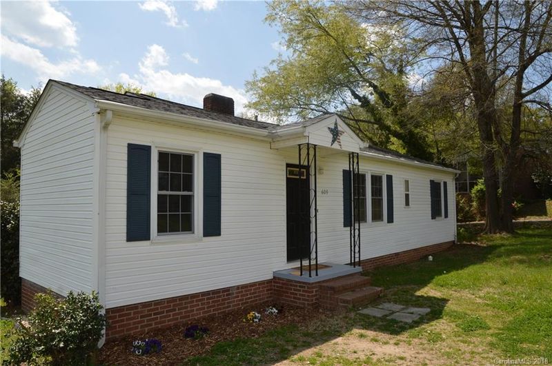609 Davis Park Rd, Gastonia, NC 28052