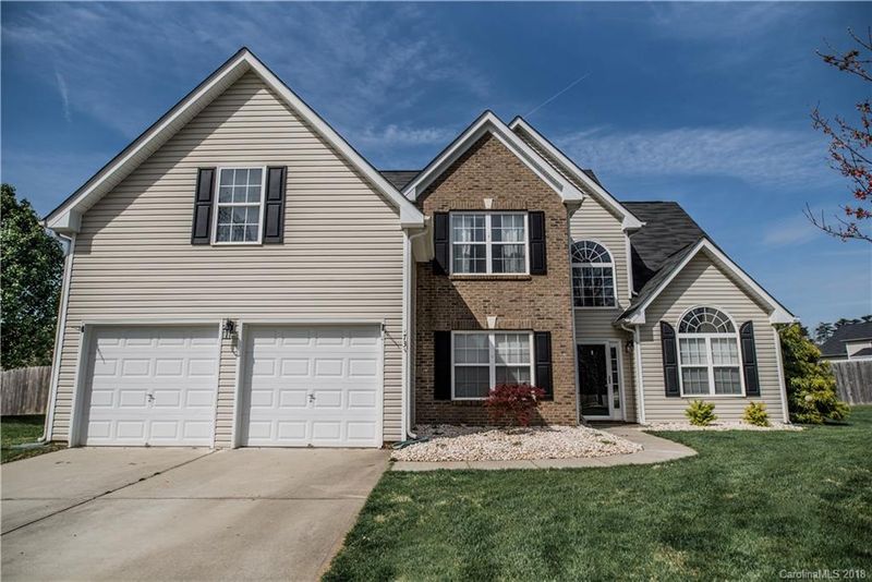 1735 Newland Rd, Denver, NC 28037