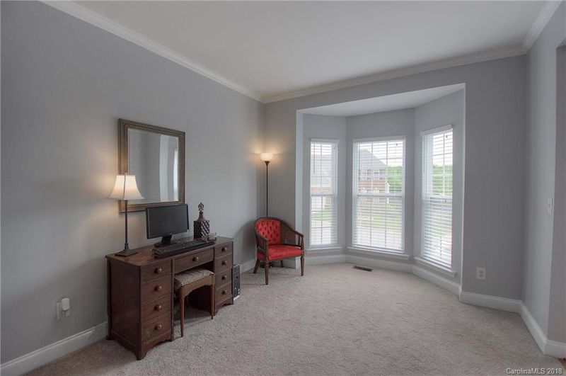 156 Riverfront Pw #200, Mount Holly, NC 28120