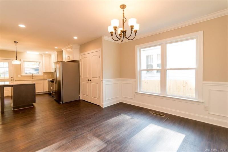 1701 Grace St, Charlotte, NC 28205