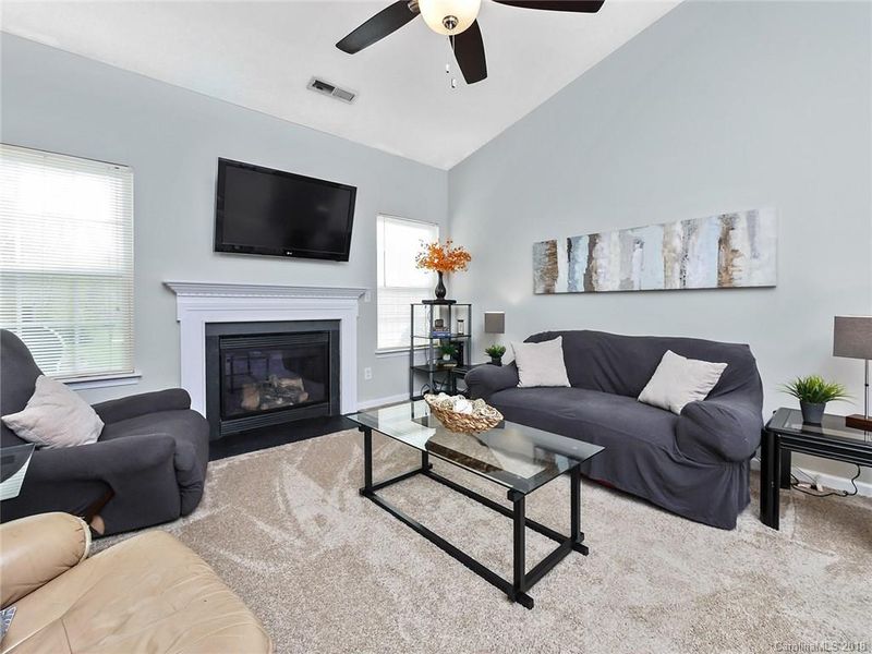 8501 Strider Dr, Charlotte, NC 28212