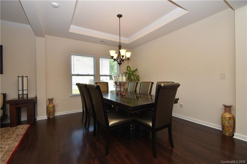 10915 Tower Oak Dr, Charlotte, NC 28269