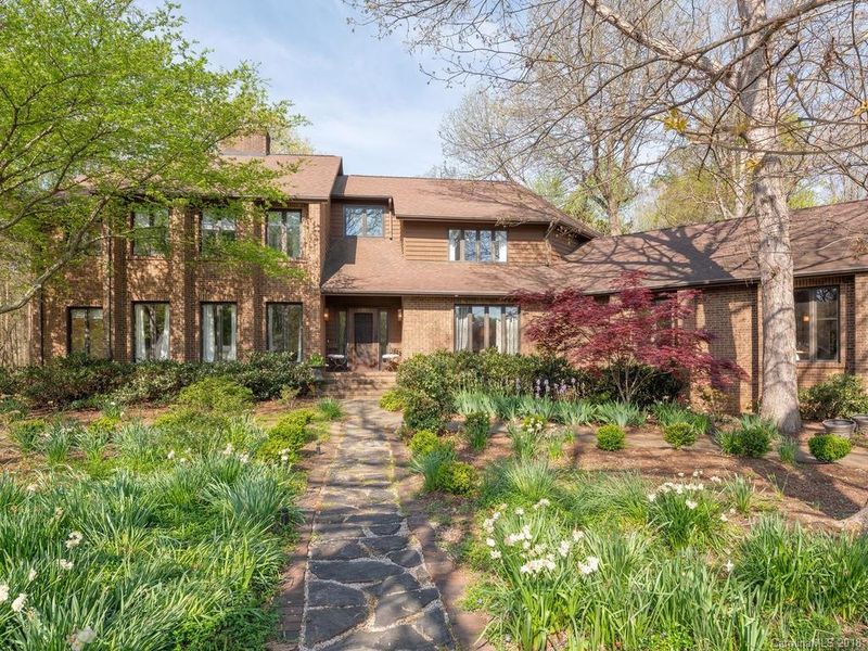 8315 Ballantray Pl, Charlotte, NC 28269