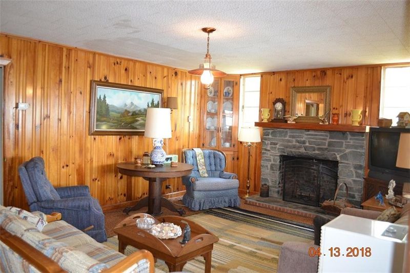 6703 Curlee Rd, Conover, NC 28613