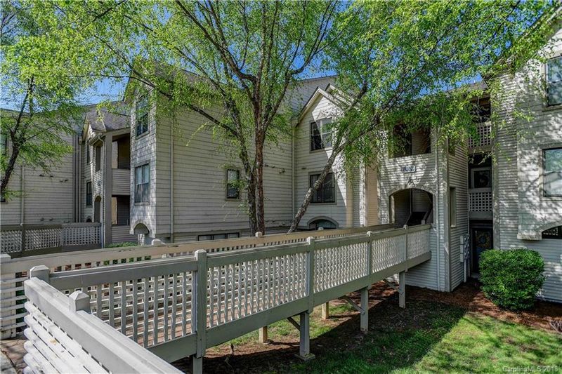 18709 Nautical Dr #103, Cornelius, NC 28031