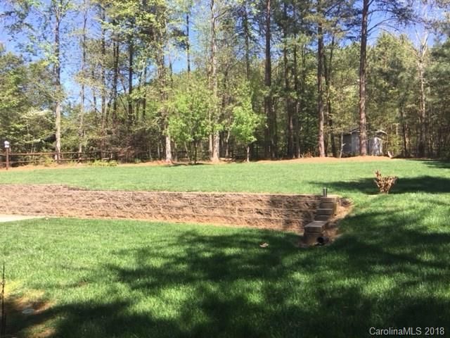 111 Deer Run Dr, Troutman, NC 28166