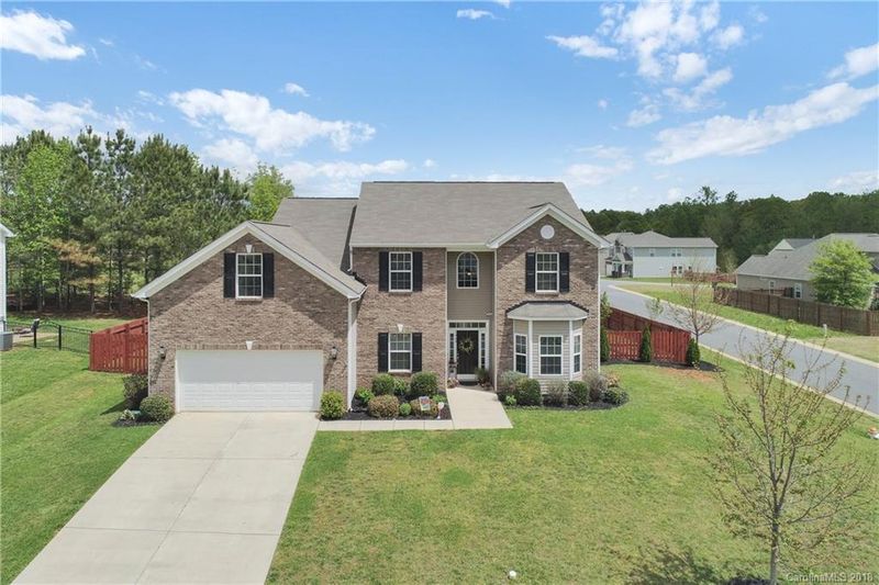 1469 Donegal Dr #242, Clover, SC 29710