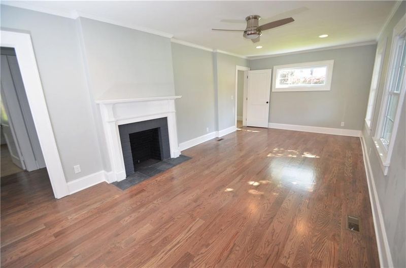 604 9th St, Hickory, NC 28601