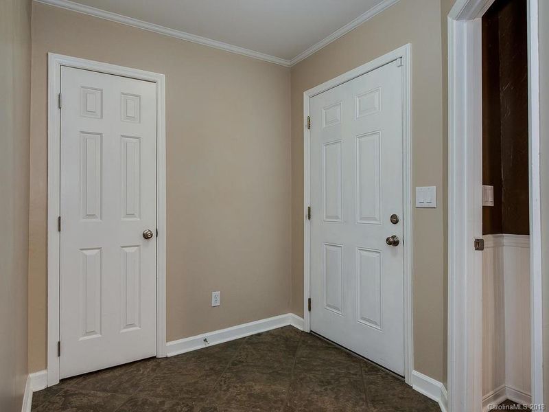 3907 Colony Crossing Dr, Charlotte, NC 28226