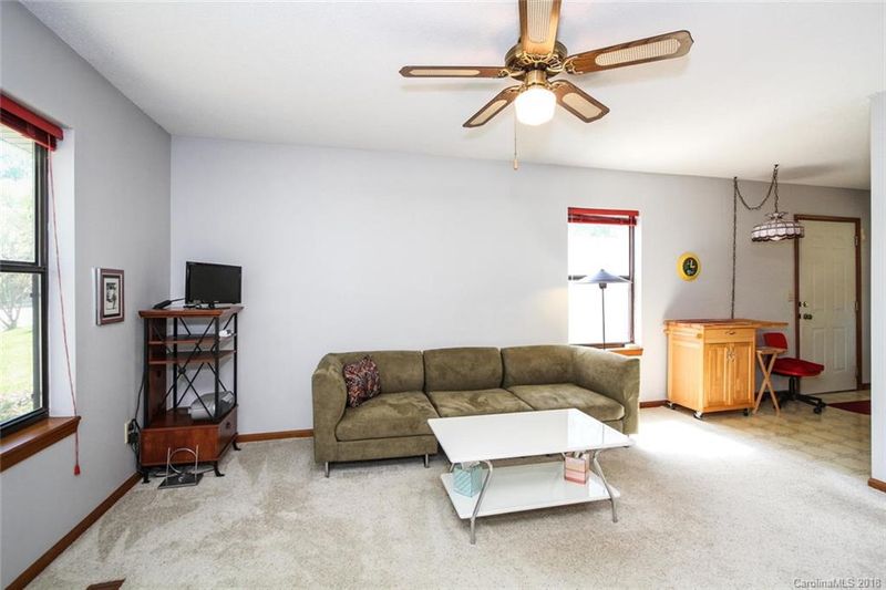 4215 Nevin Rd, Charlotte, NC 28269