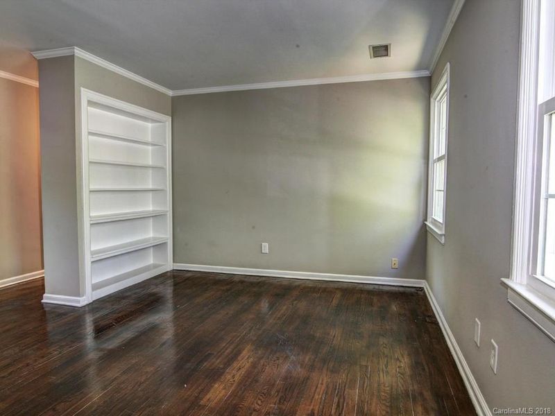301 Wakefield Dr #D, Charlotte, NC 28209
