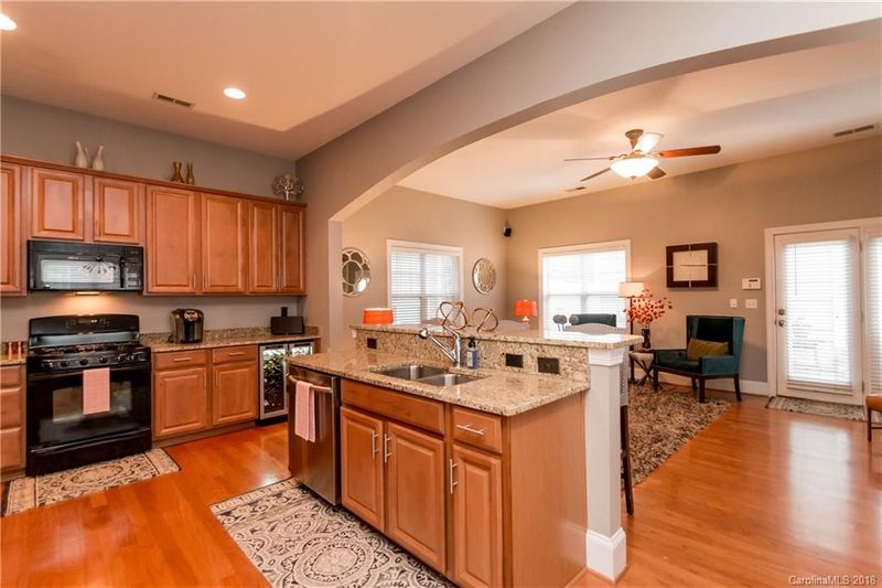1753 Lela Ave, Charlotte, NC 28208