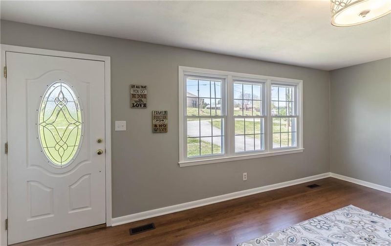 2886 3rd St NE, Hickory, NC 28601