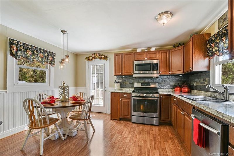 1332 2nd St, Gastonia, NC 28054