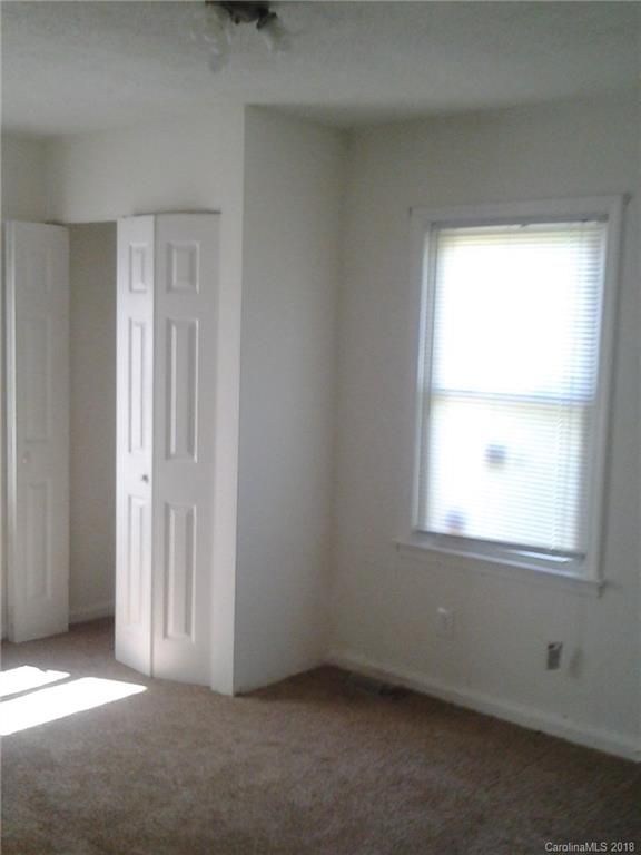 327 Turner Ave, Charlotte, NC 28208