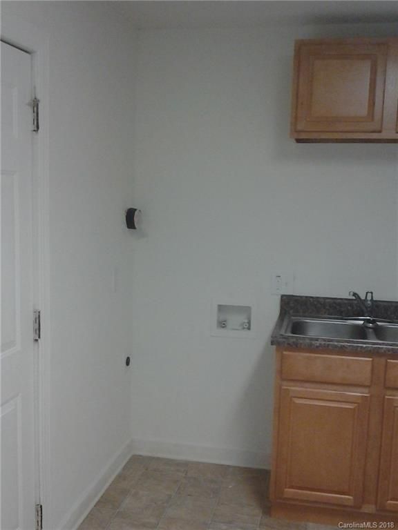 327 Turner Ave, Charlotte, NC 28208